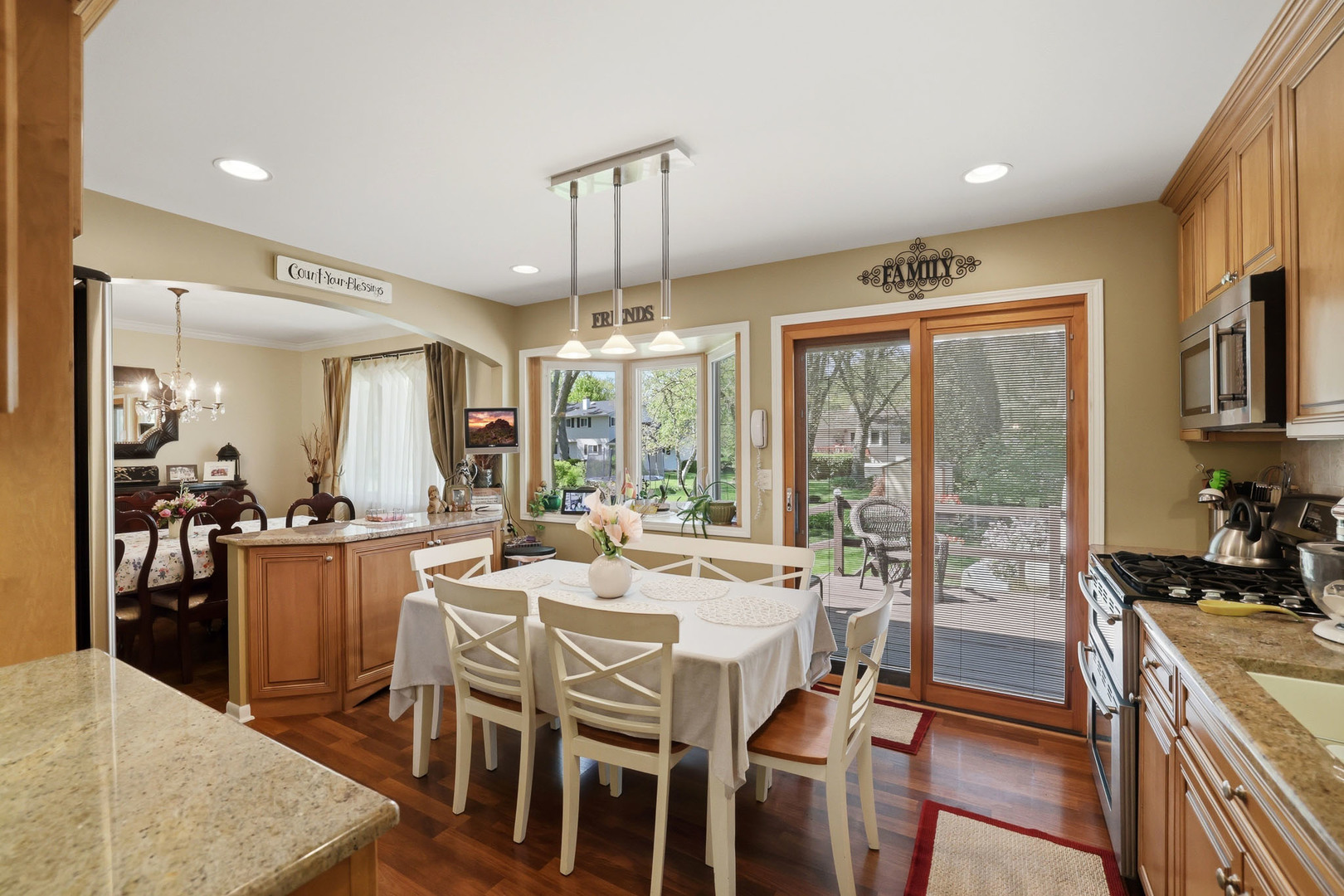 898 E Schirra Drive, Palatine, IL