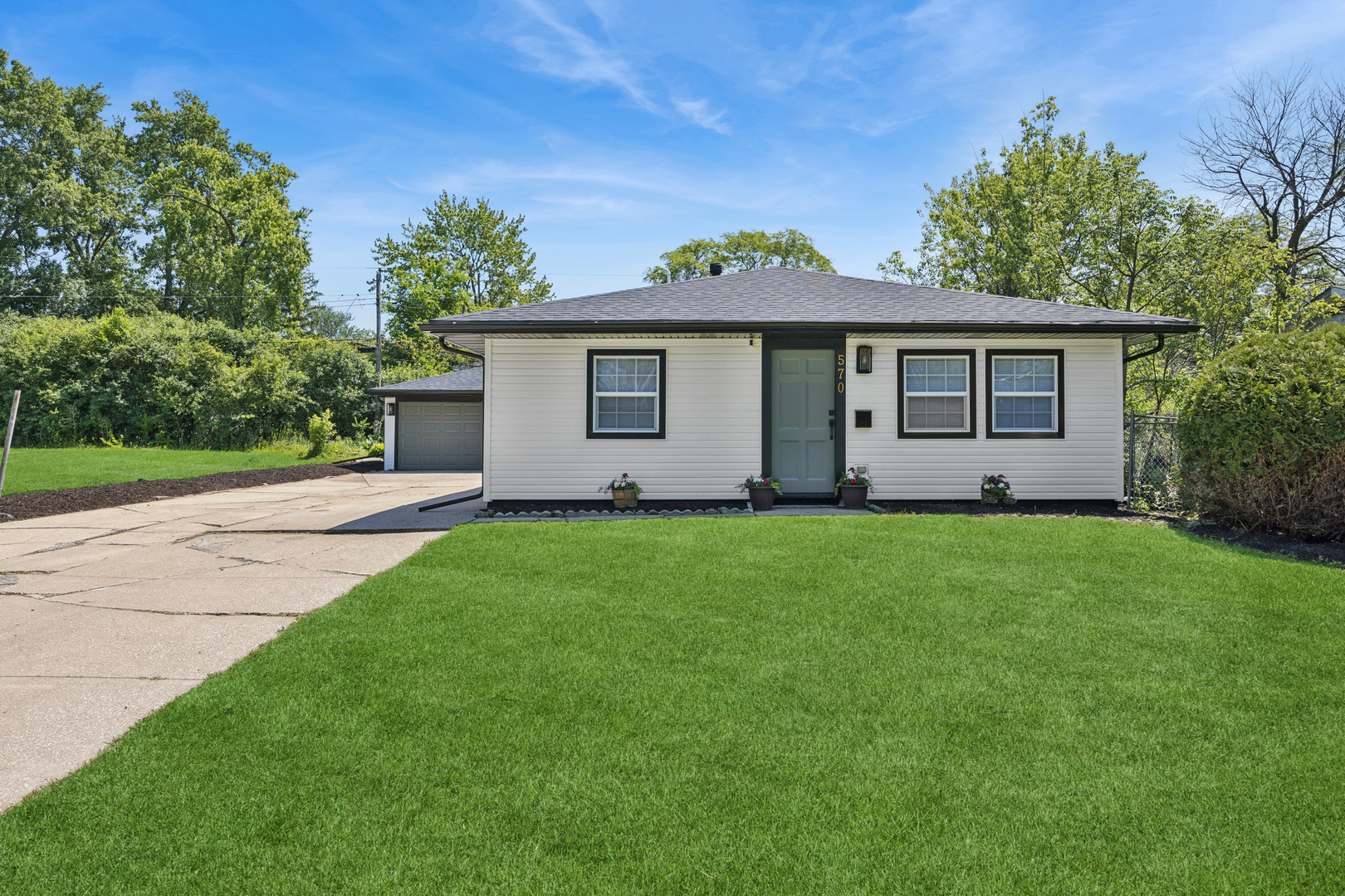 570 Andover Street, Chicago Heights, IL
