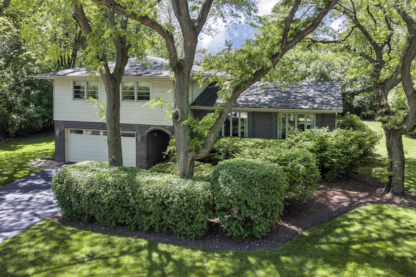 640 Wilmot Road, Deerfield, IL