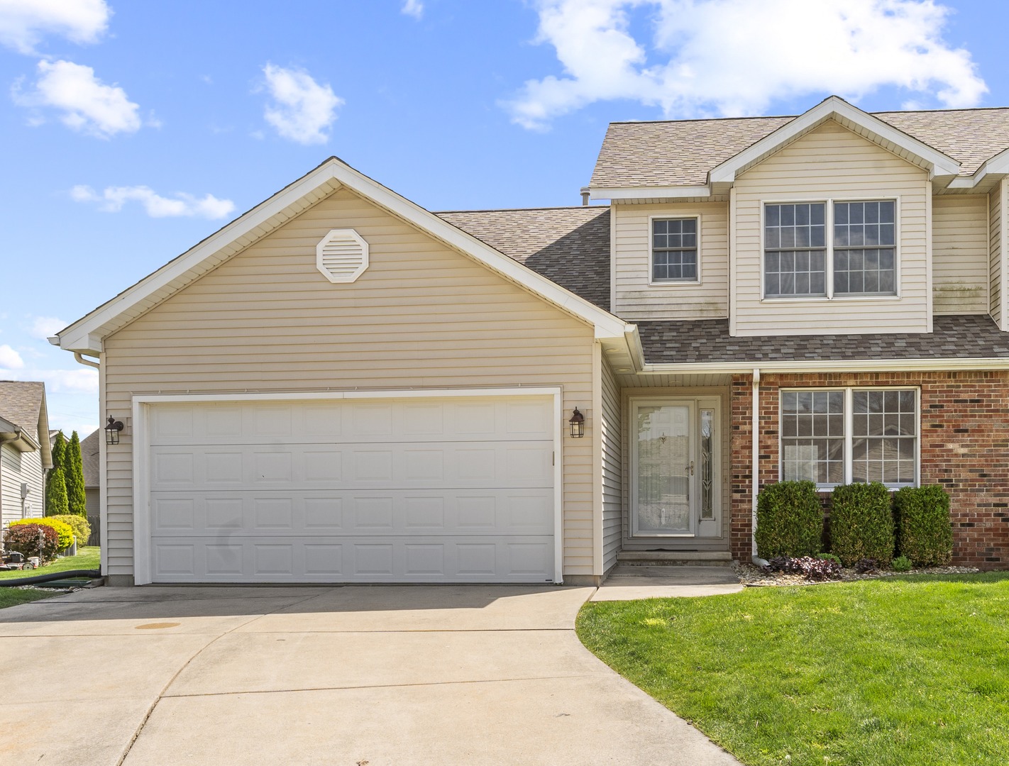 3806 Bristlecone Drive, Springfield, IL