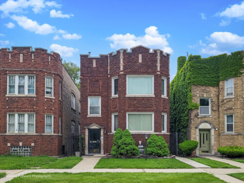 8213 S Indiana Avenue, Chicago, IL