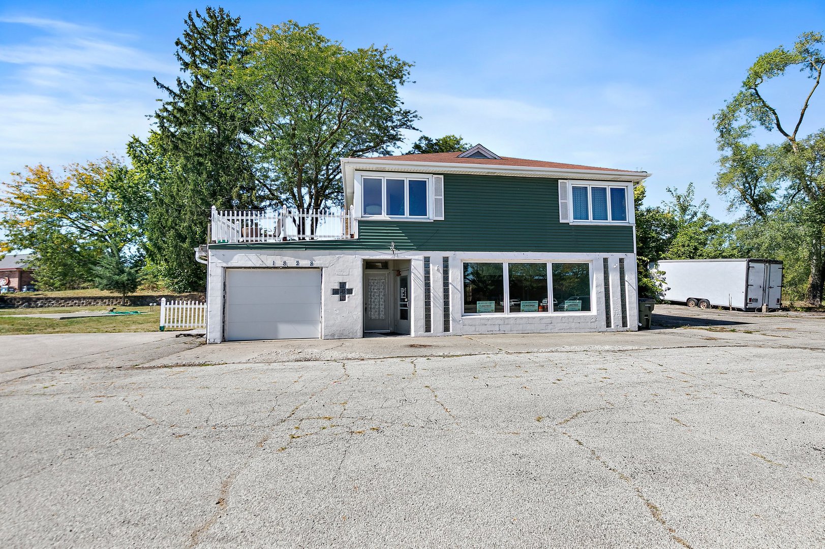 31828 N US Highway 12, Volo, IL