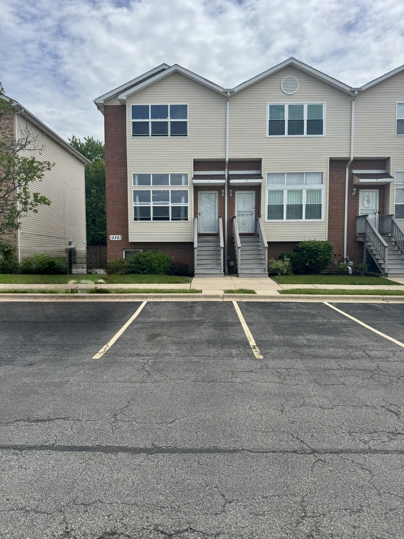 12321 Meadow Lane #1, Blue Island, IL