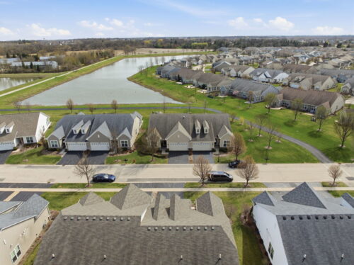 561 Autumn Circle, Pingree Grove, IL