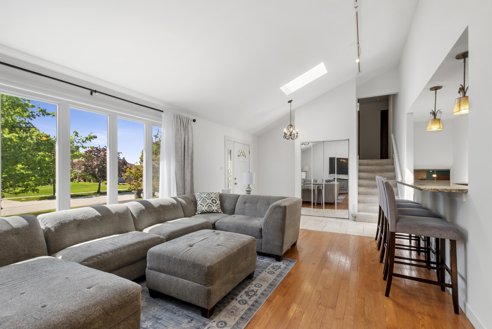 15581 Frances Lane, Orland Park, IL