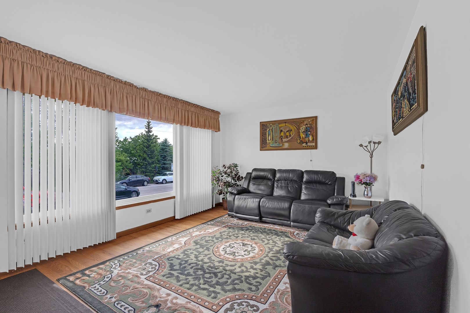 5119 N Oriole Avenue, Harwood Heights, IL