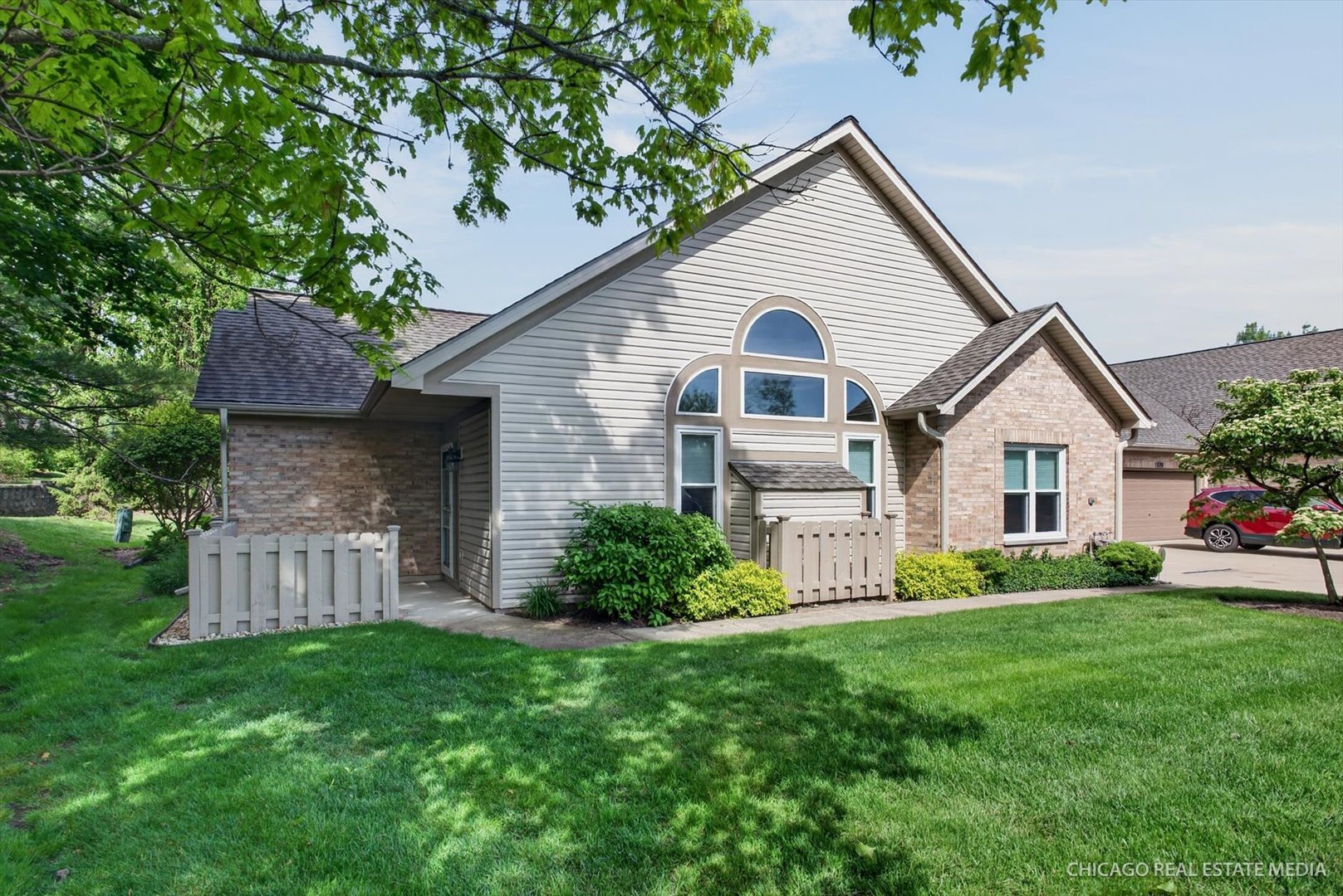 171 Canterbury Court #171, Bloomingdale, IL