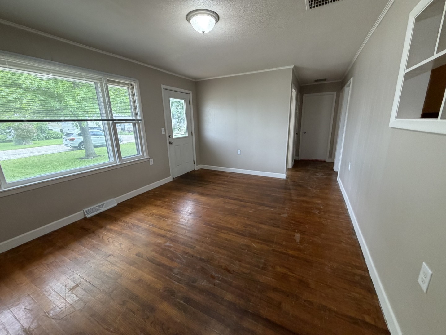 1165 Roselawn Drive, Paxton, IL