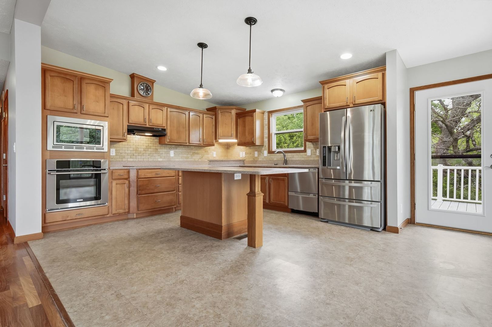 2662 Evans Road, Magnolia, IL