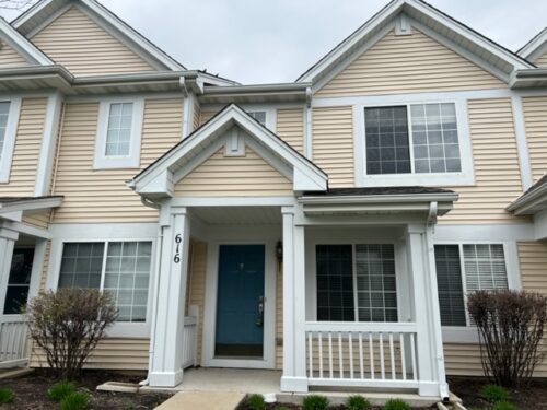 616 Lincoln Station Drive, Oswego, IL