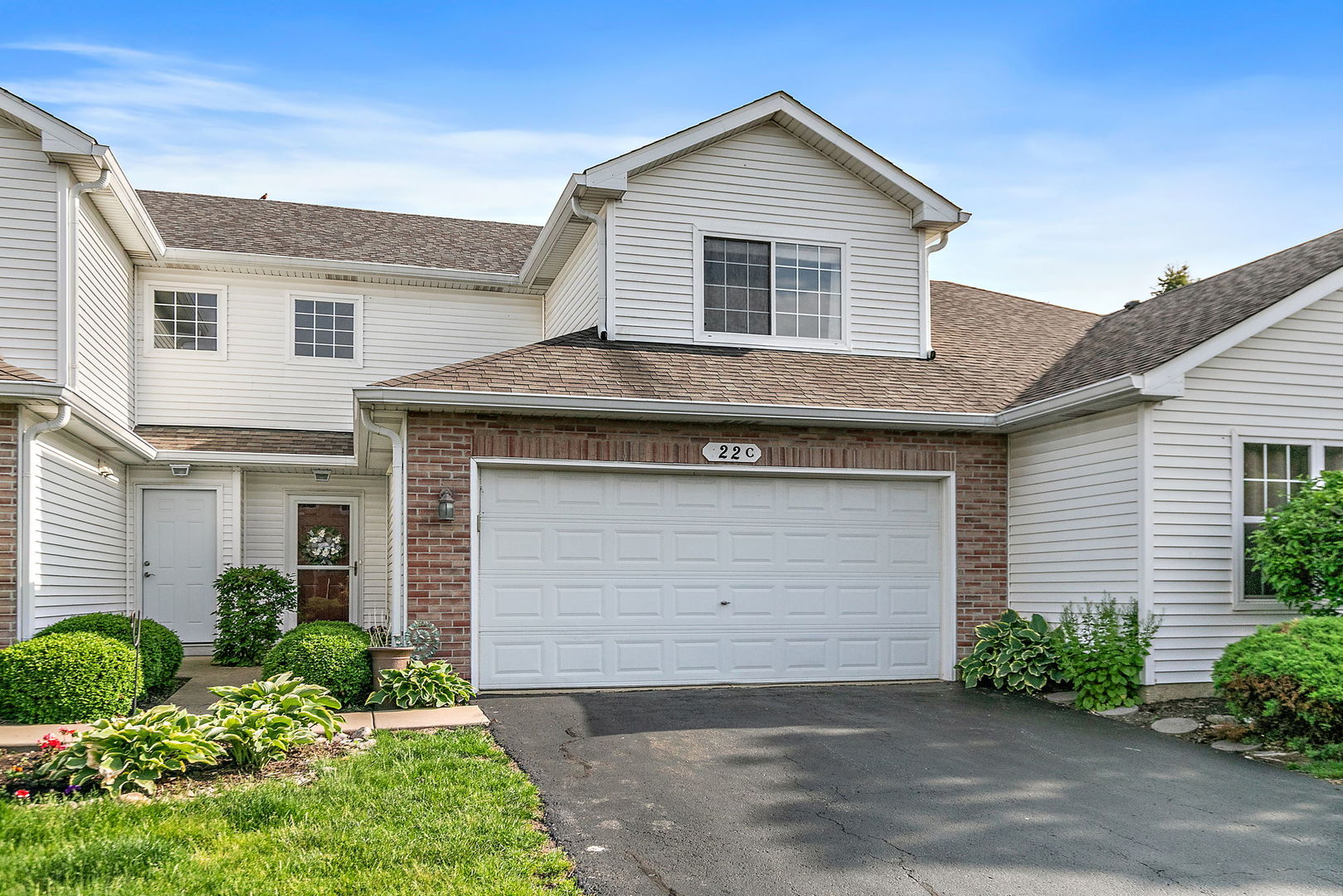 22 Rolling Oaks Road #C, Sugar Grove, IL