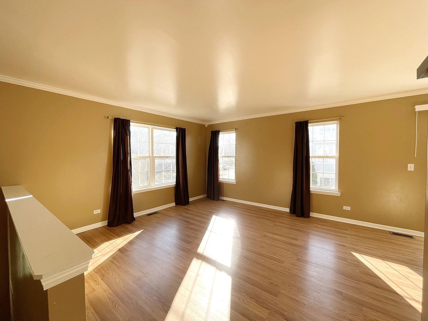 341 Holiday Lane, Hainesville, IL