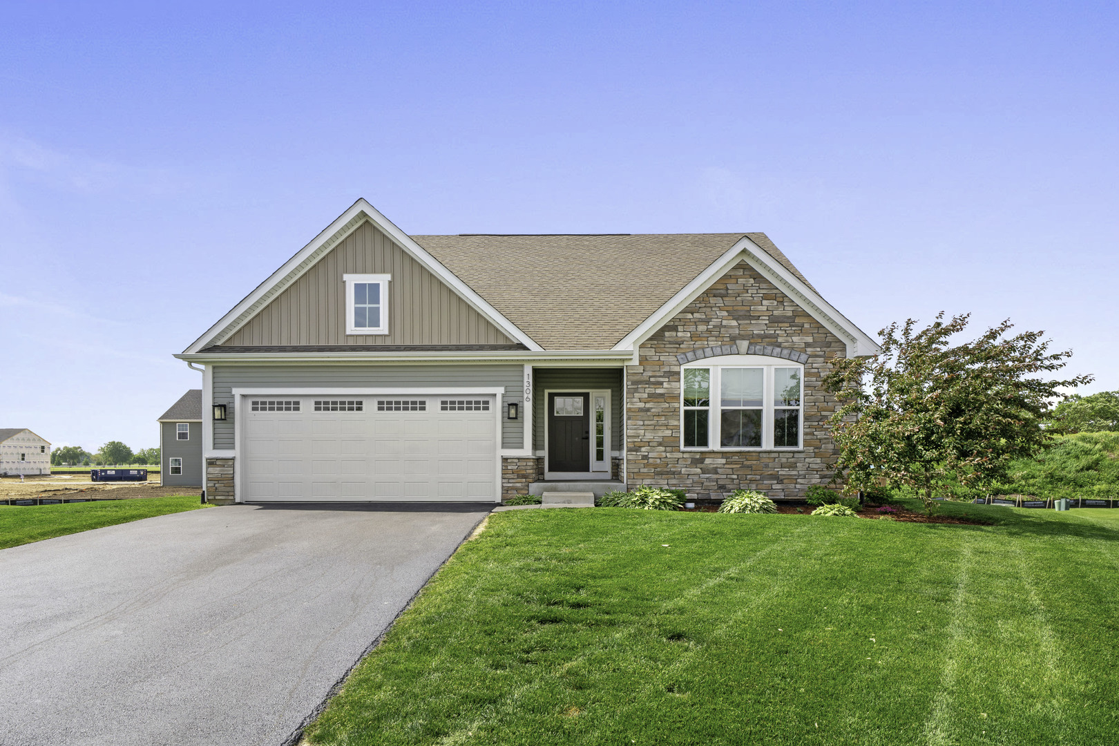1306 S Wind Drive, Sandwich, IL