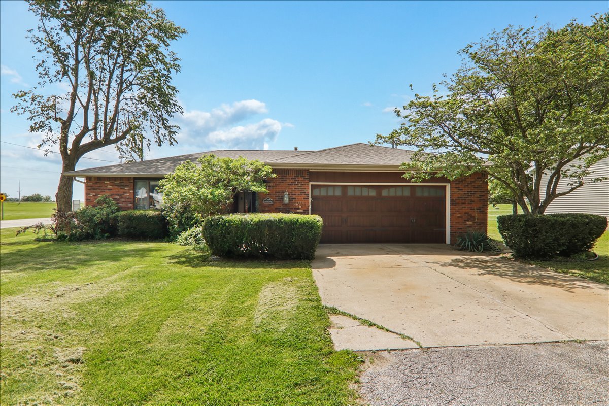 209 N Birch Street, Maroa, IL