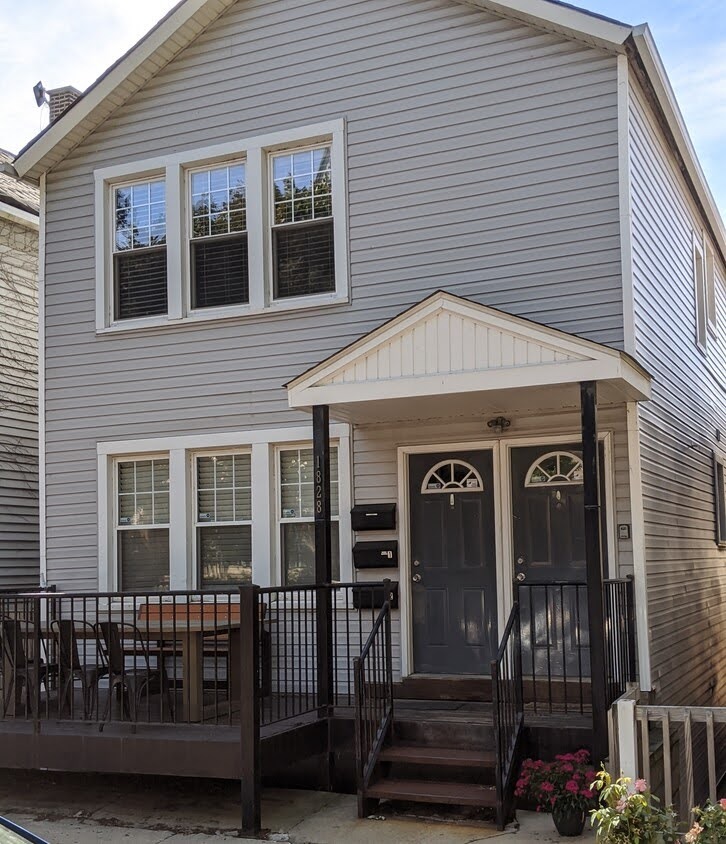 1828 N Bissell Street #2, Chicago, IL