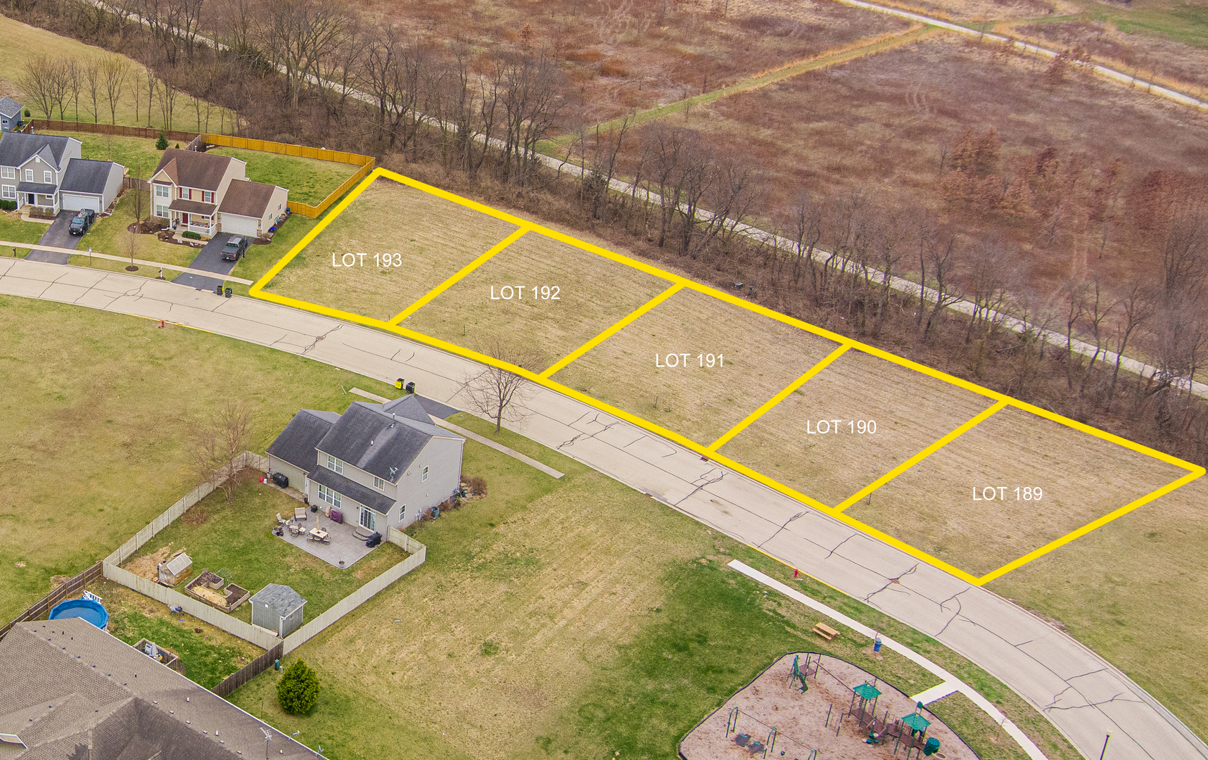 622 Stearn Drive, Genoa, IL