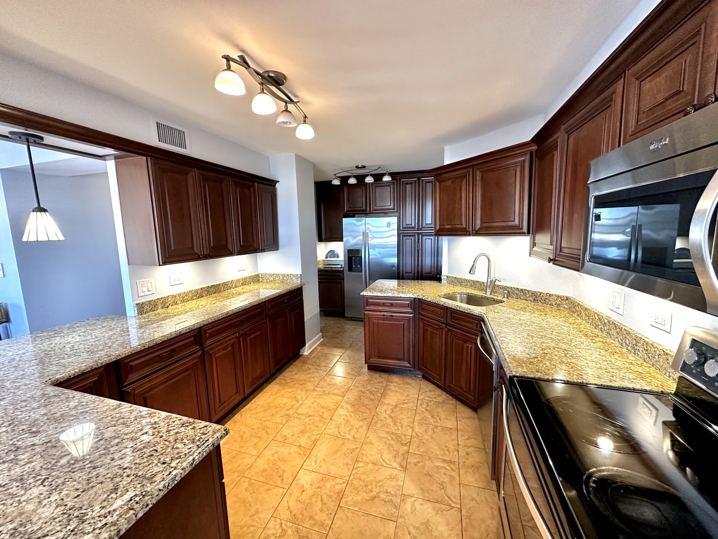 141 N La Grange Road #702, La Grange, IL