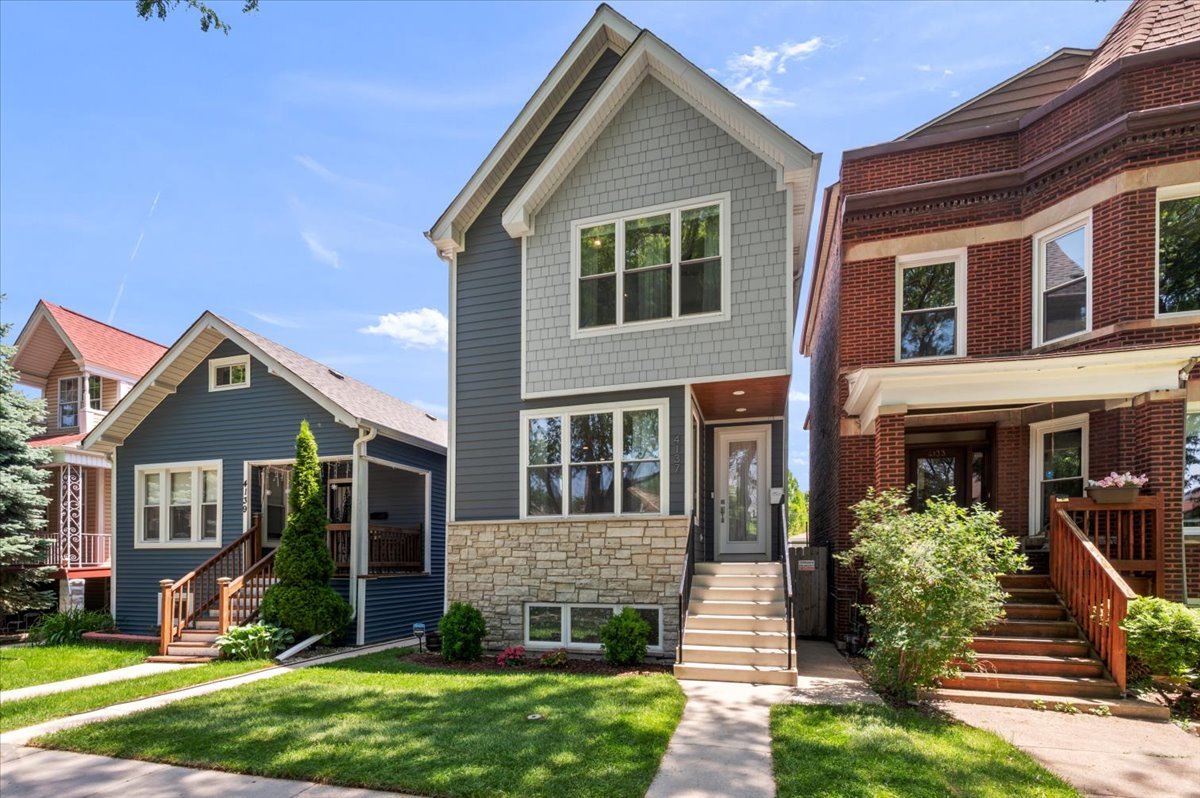 4137 N Lawndale Avenue, Chicago, IL