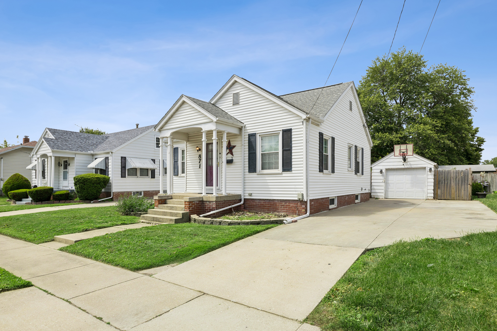 871 E Fremont Street, Galesburg, IL