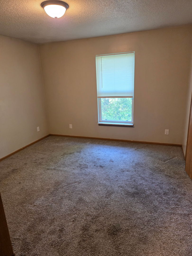 2416 Park Avenue #14, Muscatine, IA