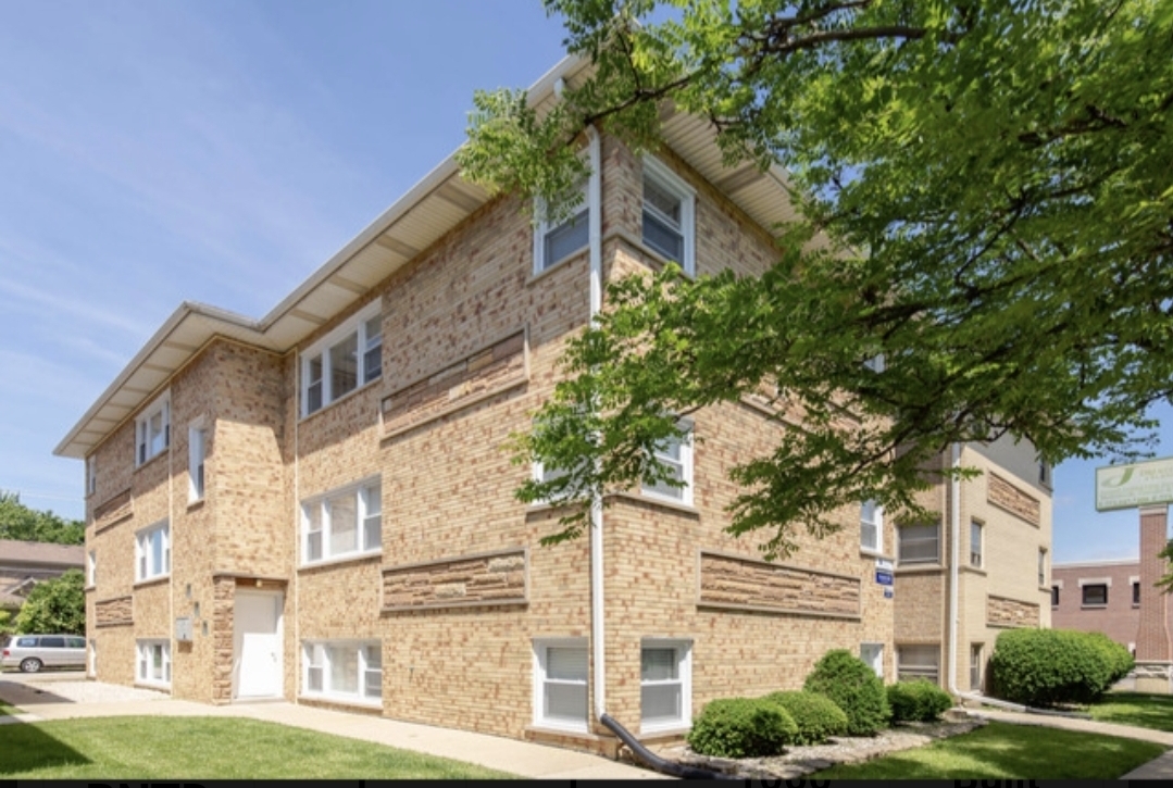 4904 N Harlem Avenue #BW, Harwood Heights, IL