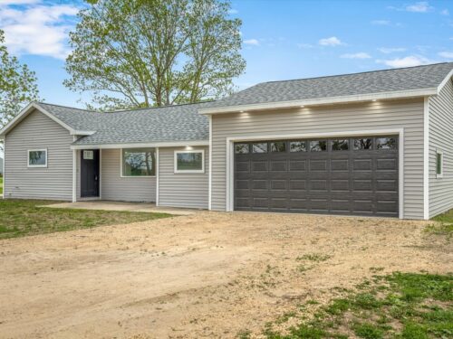 511 W South Street, Durand, IL