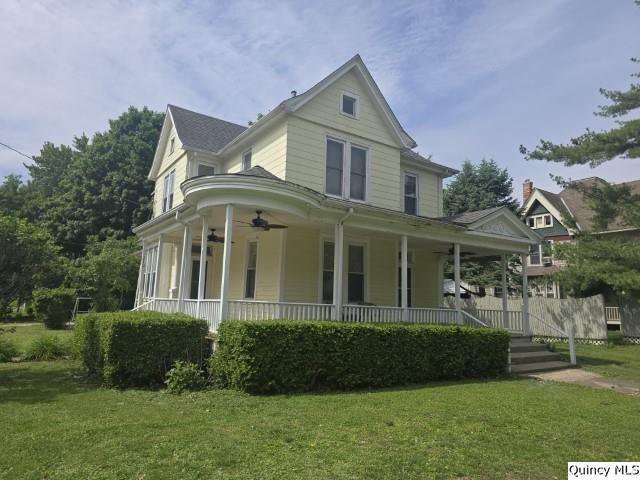 210 Main, Carthage, IL