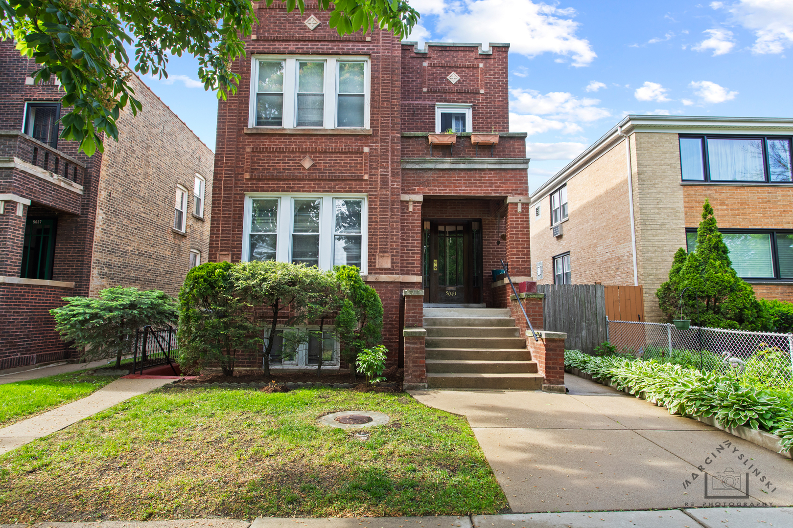 5041 W Agatite Avenue, Chicago, IL