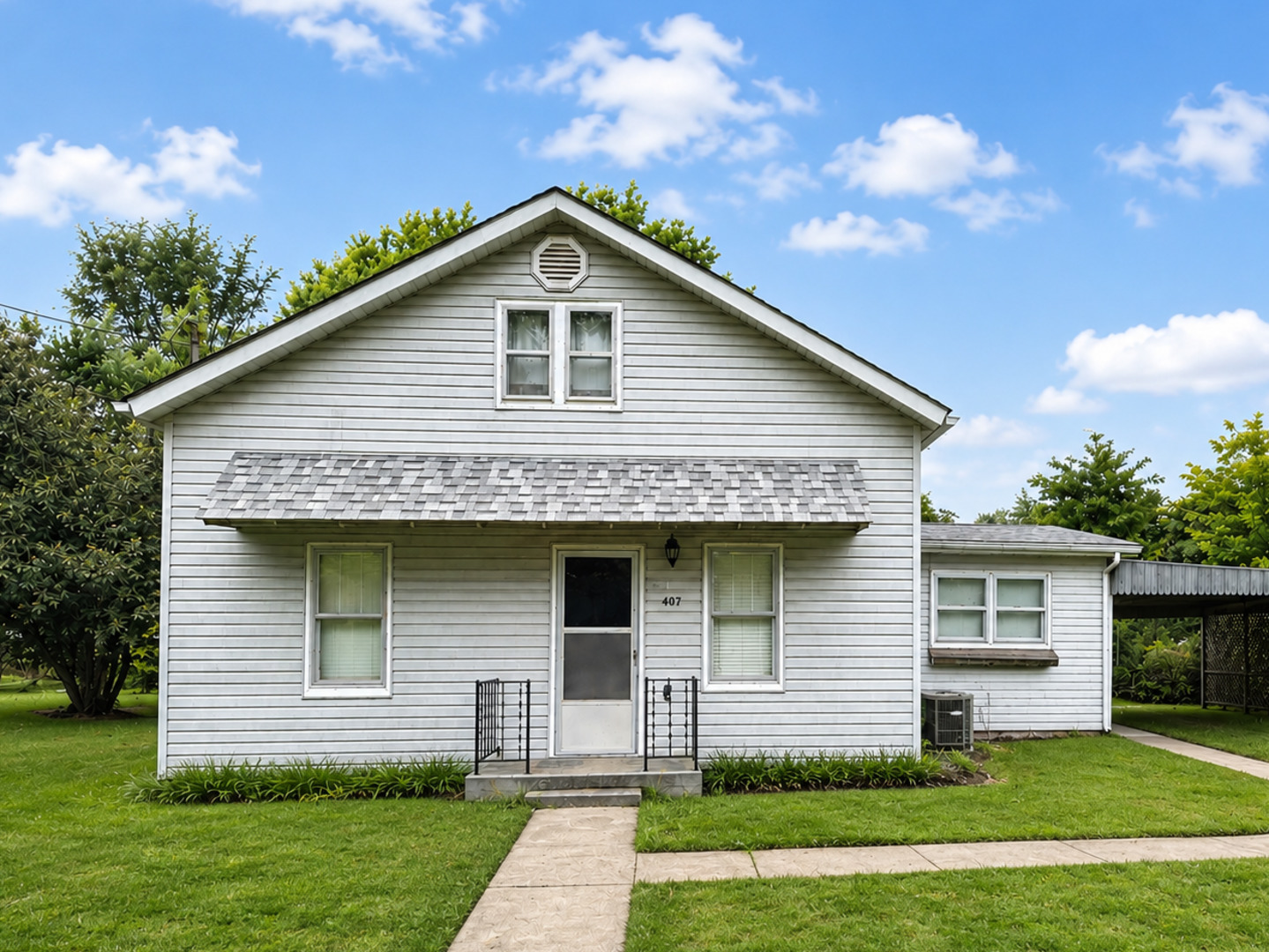 407 Middleton Street, Iuka, IL