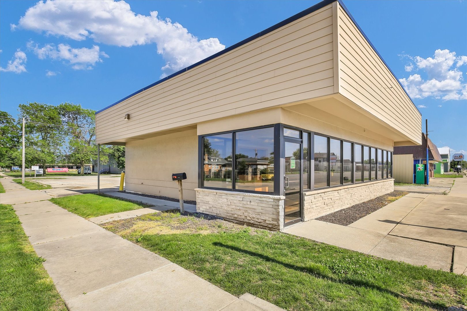 333 S Century Boulevard, Rantoul, IL