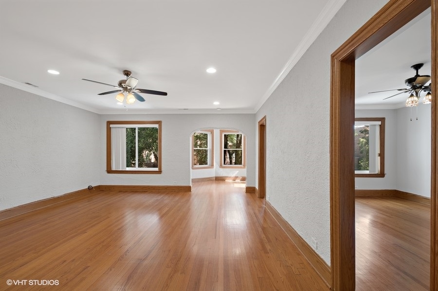 2717 W Argyle Street #2, Chicago, IL