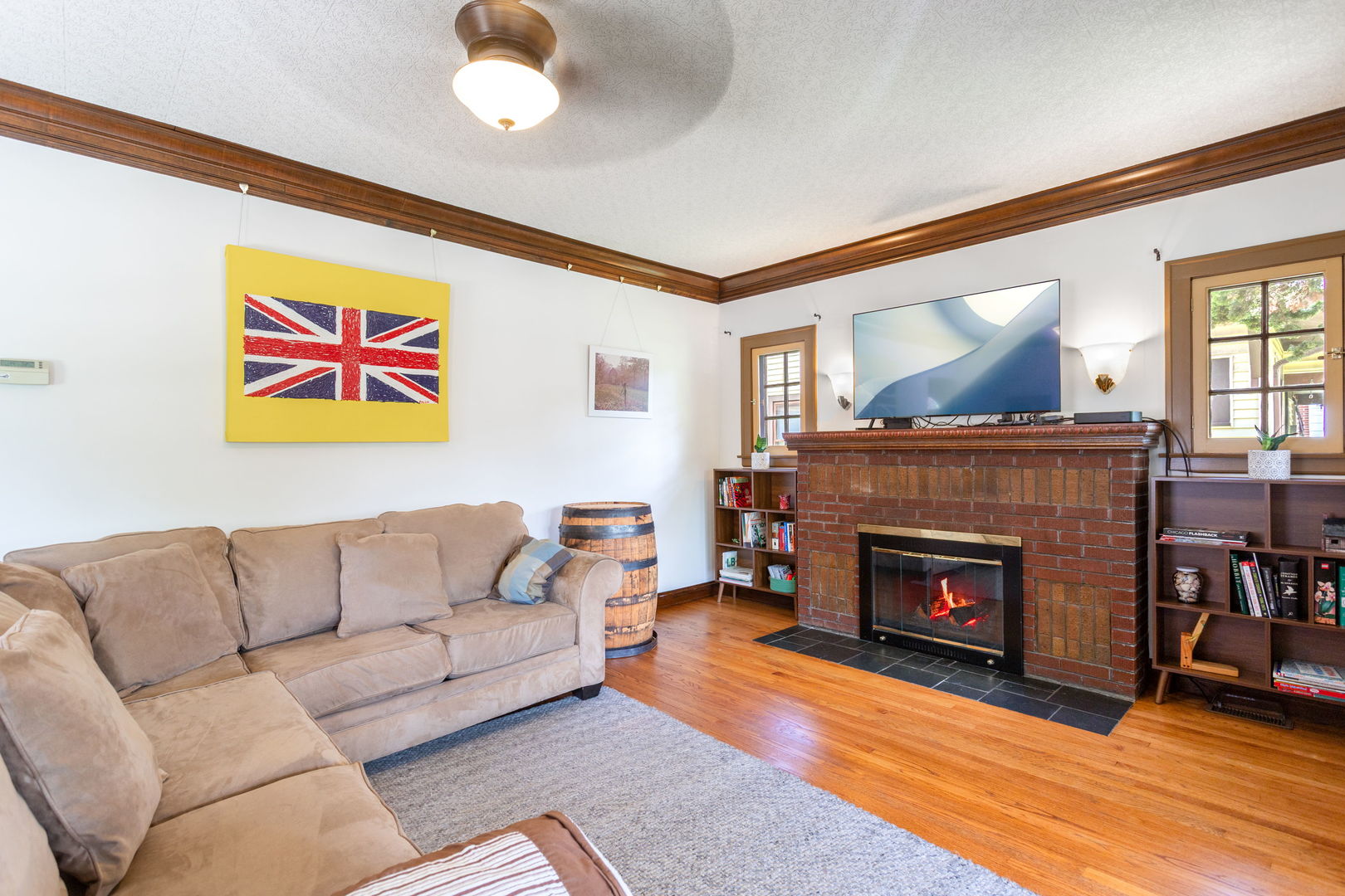 342 Lawton Road, Riverside, IL