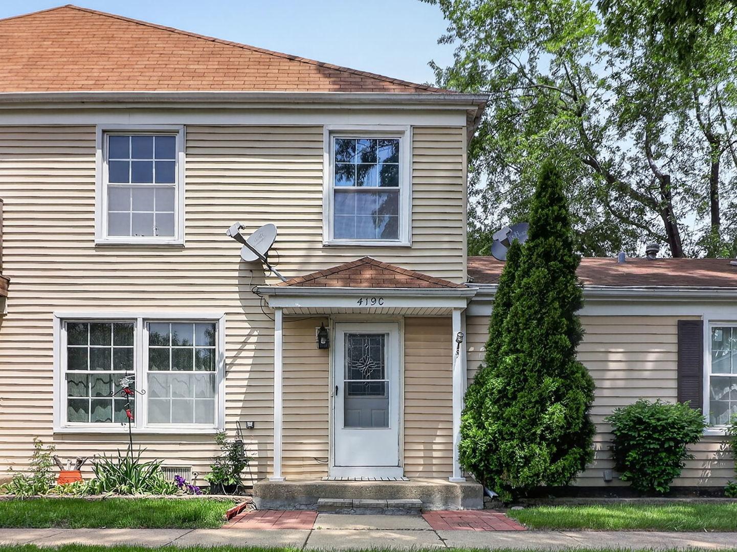 419 Sidney Avenue #C, Glendale Heights, IL