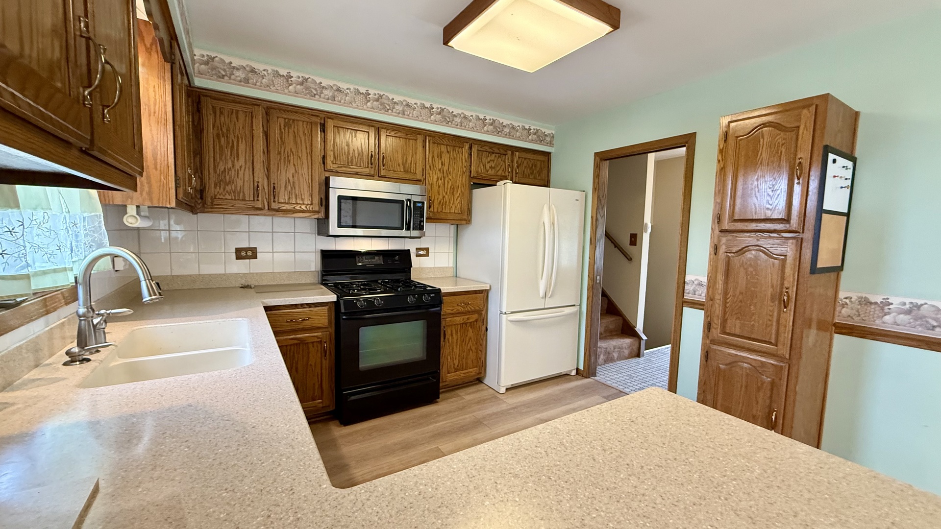 8514 161st Street, Tinley Park, IL