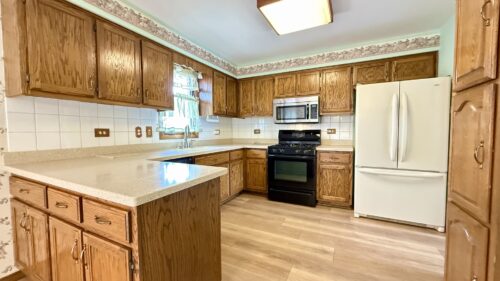 8514 161st Street, Tinley Park, IL