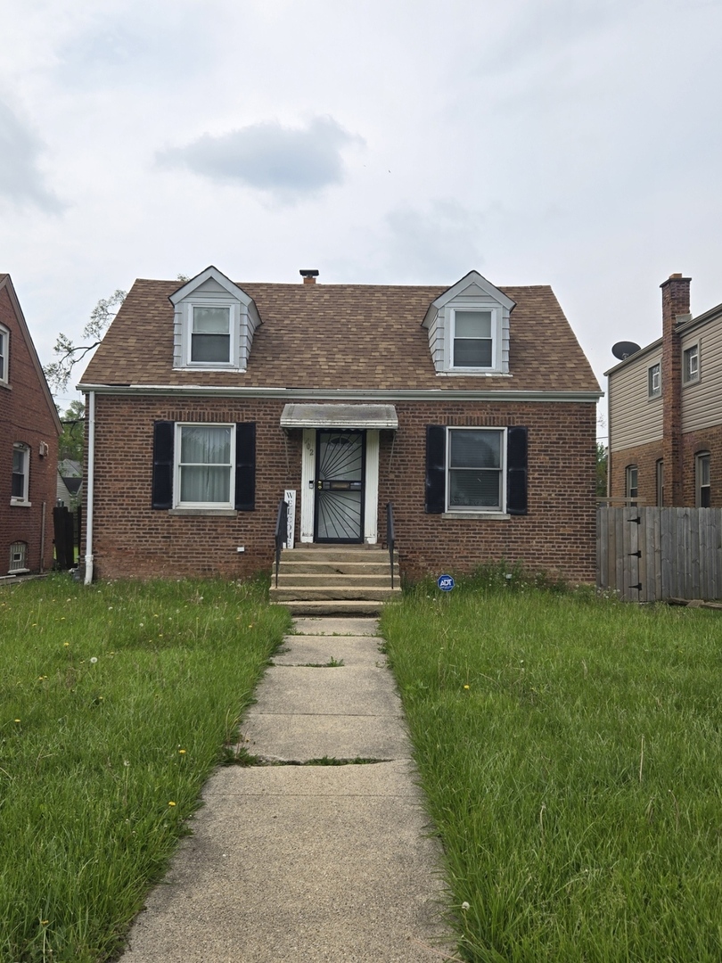 102 E 150th Street, Harvey, IL