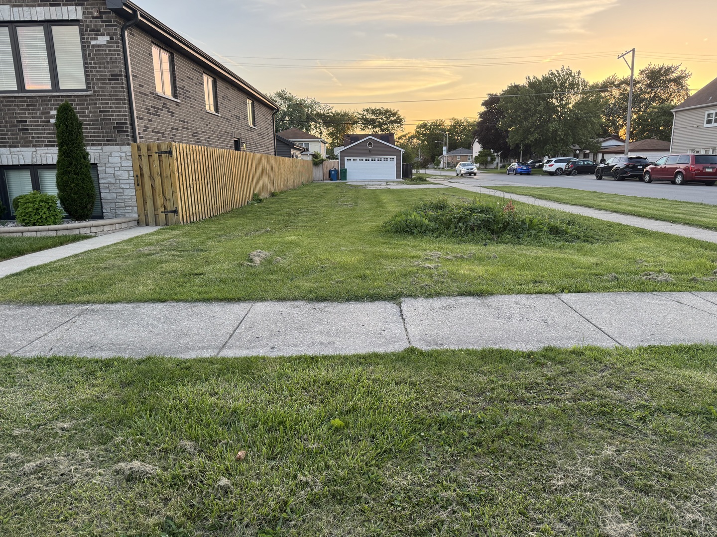 4902 S Lockwood Avenue, Chicago, IL