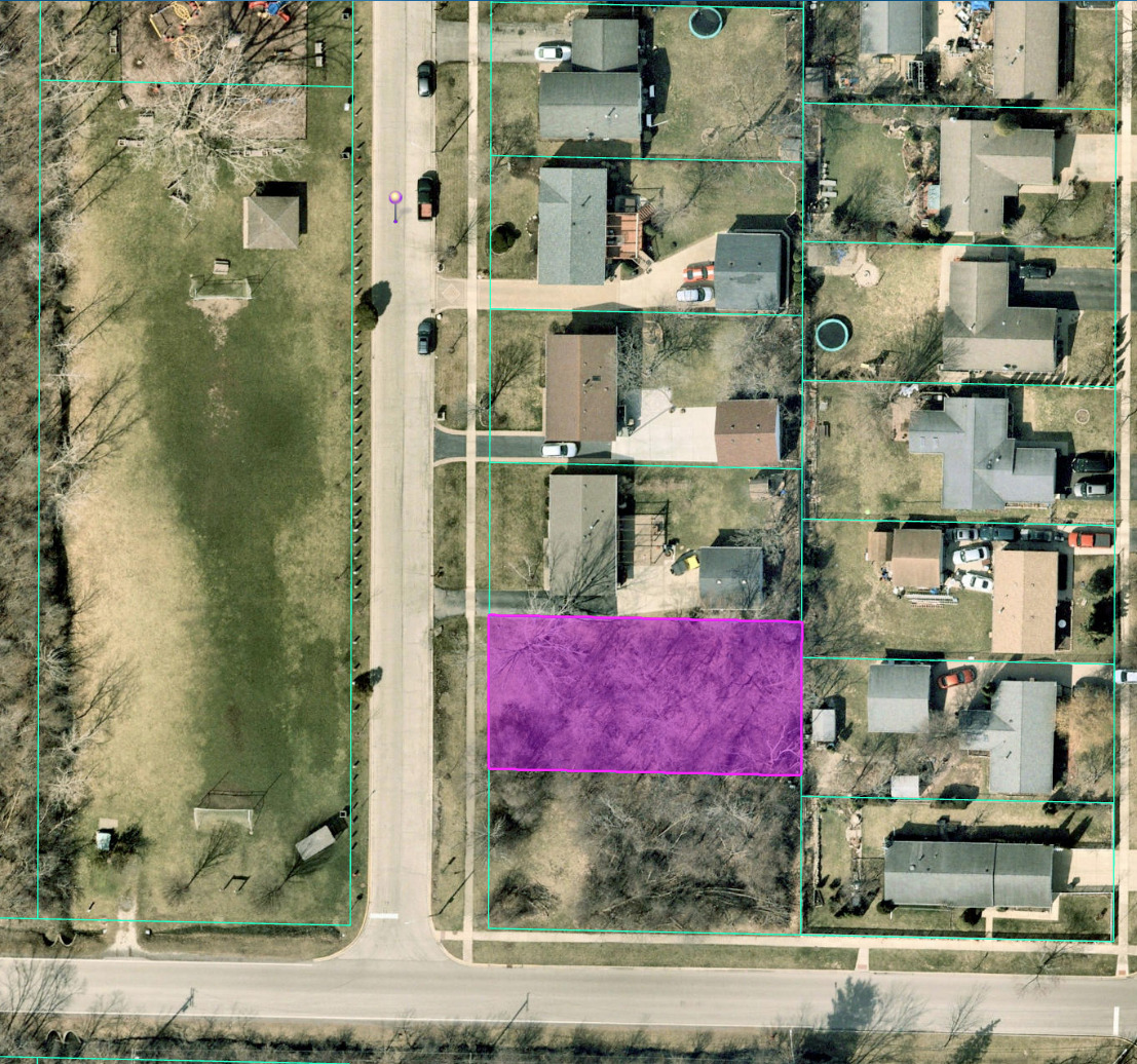 Greenview Avenue, Park City, IL
