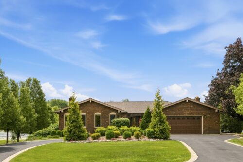 28 Windemere Lane, South Barrington, IL