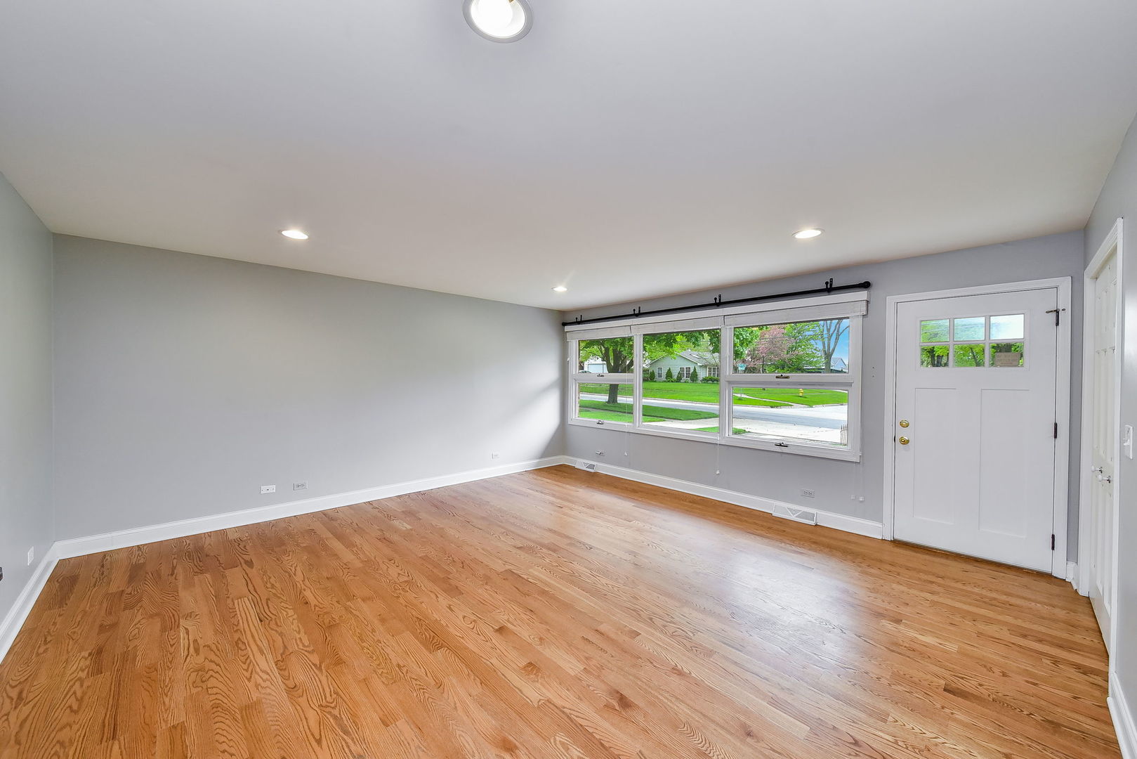 1706 E Liberty Drive, Wheaton, IL