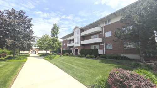 706 63rd Street #202, Westmont, IL