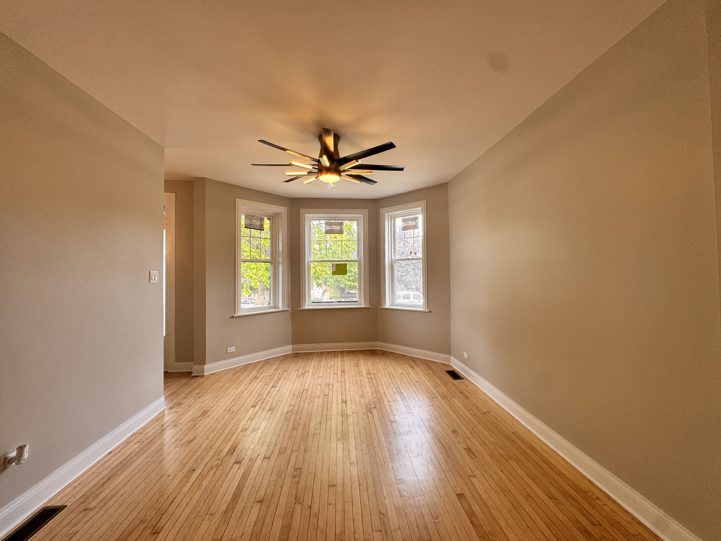 2430 S 57th Avenue, Cicero, IL