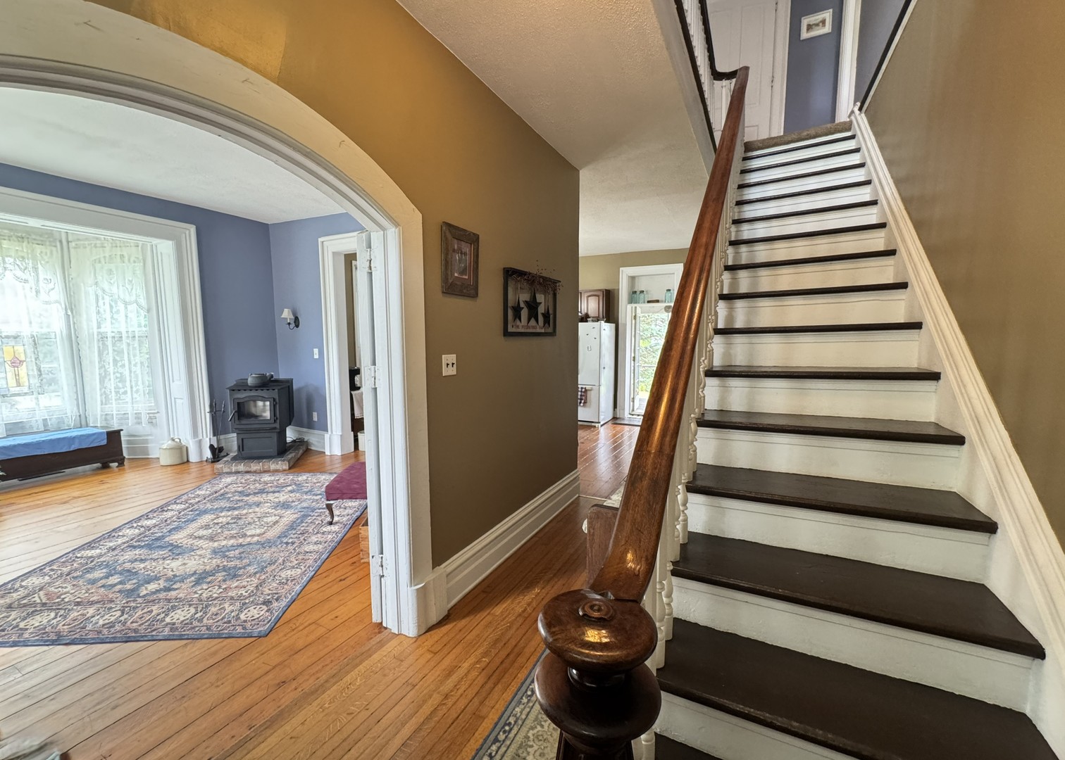 304 E Broadway, Mt. Carroll, IL