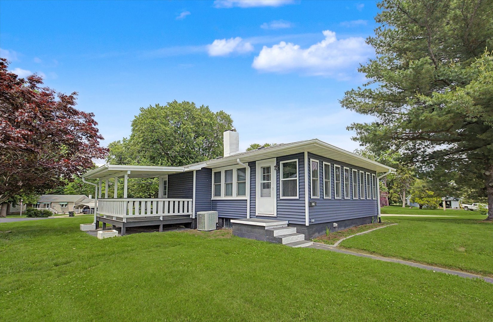 4210 E Park Lane, Decatur, IL