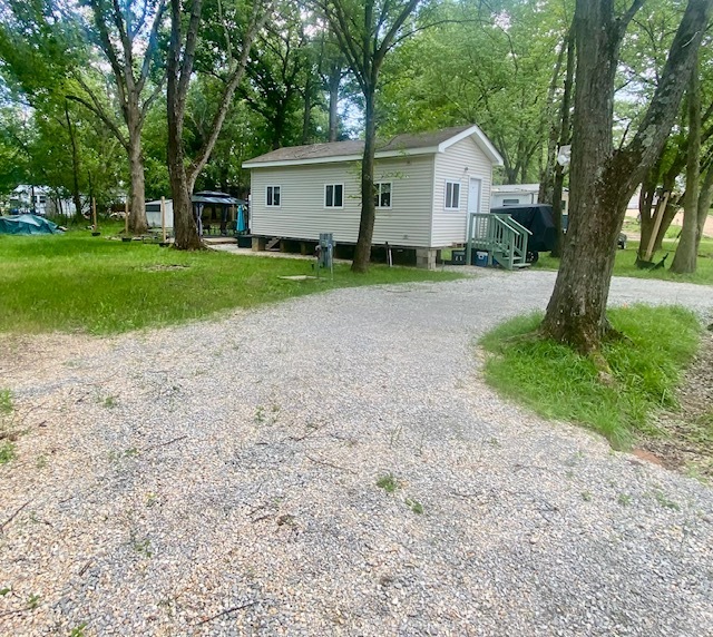 2/141&142 Woodhaven, Sublette, IL