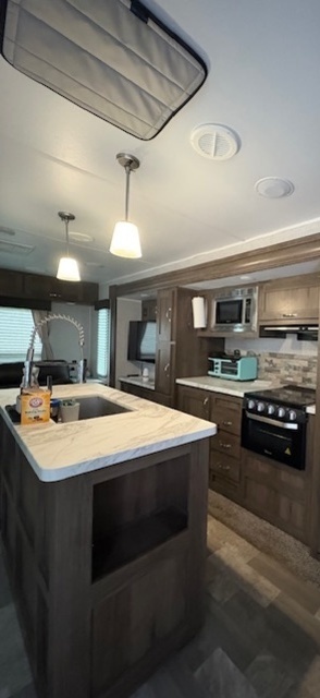 2/141&142 Woodhaven, Sublette, IL