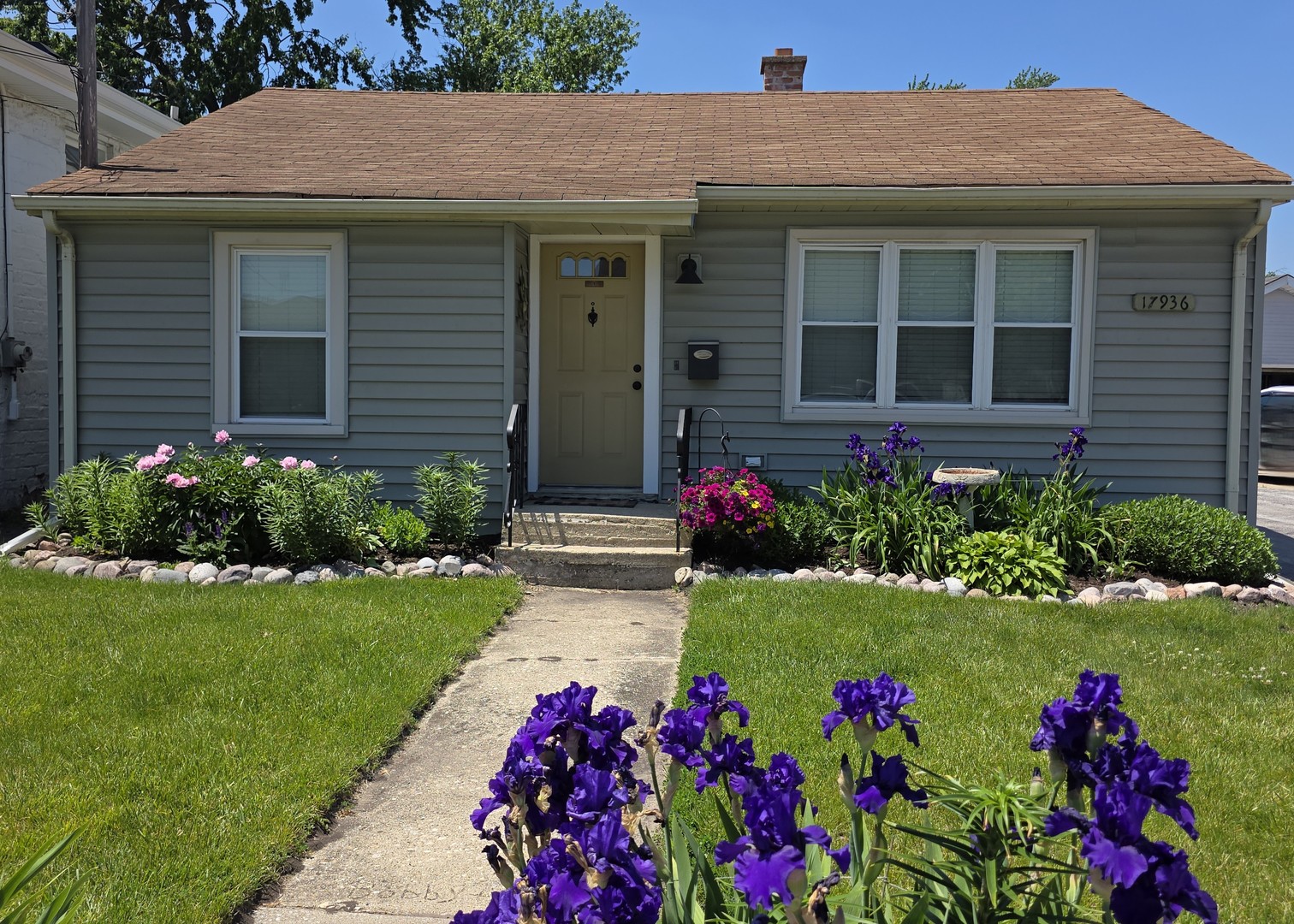 17936 Hickory Street, Lansing, IL