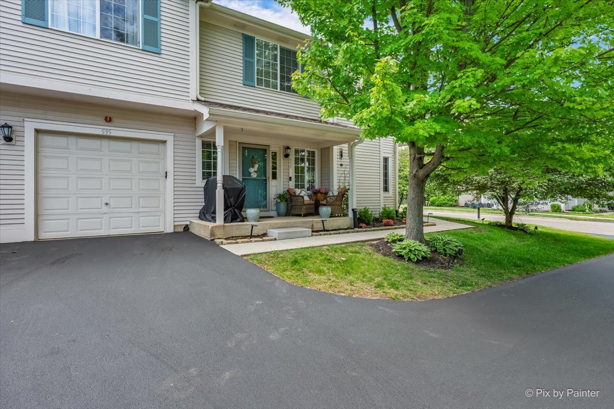 535 Fox Ridge Drive #535, Fox Lake, IL