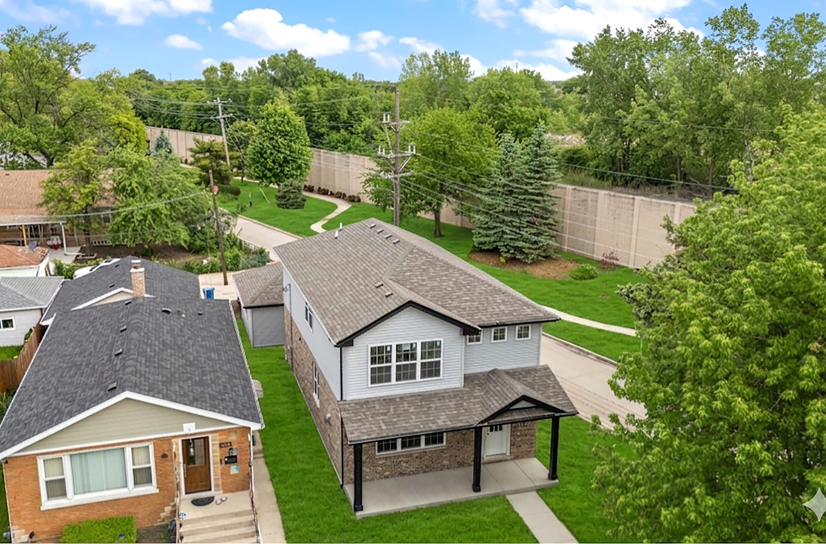 7630 W 66th Street, Bedford Park, IL