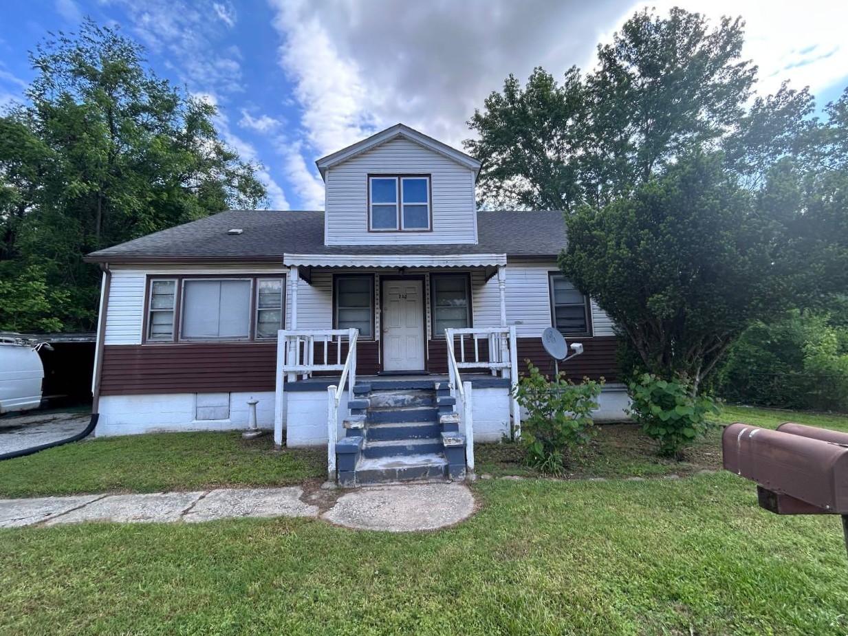 213 Kinder Street, Cahokia, IL